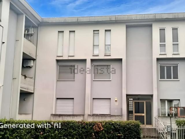 Appartamento in vendita di 86 m² in Via Martiri della Liberazione, 132