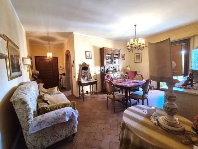 Appartamento in vendita di 86 m² in Via Mario Bochi, 32