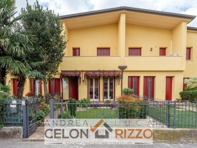 Appartamento in vendita di 86 m² in Via Moro Aldo