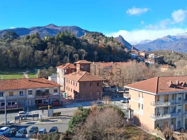 Appartamento in vendita di 86 m² in Via Nicol Giovanni Battista, 5