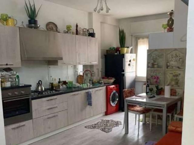 Appartamento in vendita di 86 m² in Via Pastrengo