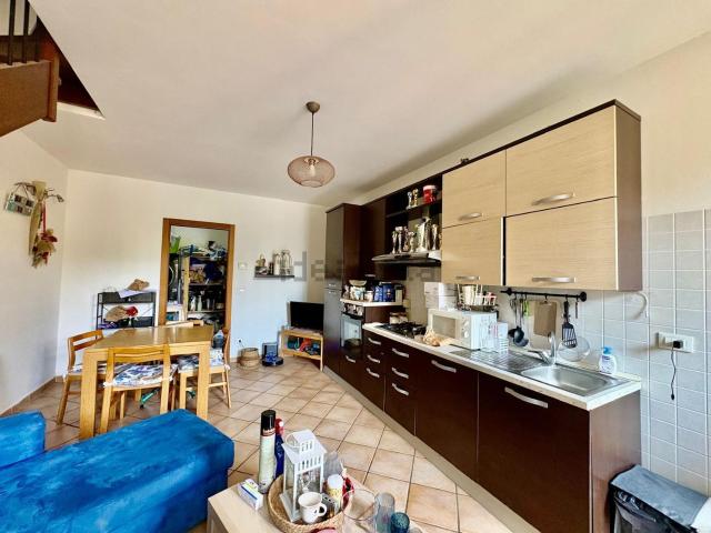 Appartamento in vendita di 86 m² in Via Poggio