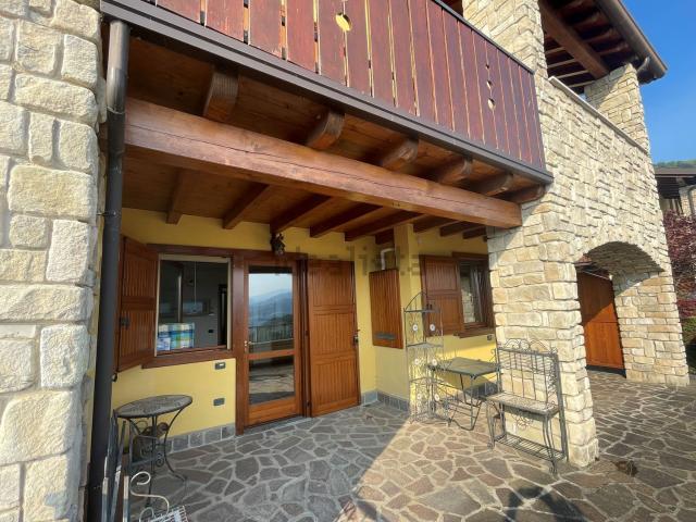 Appartamento in vendita di 86 m² in Via Portola