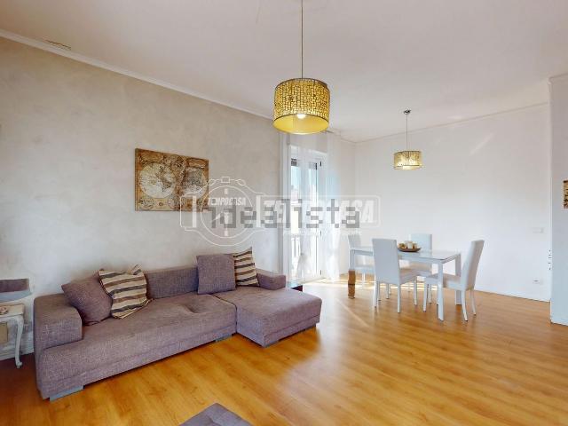 Appartamento in vendita di 86 m² in Via Raffaello Sanzio, 10