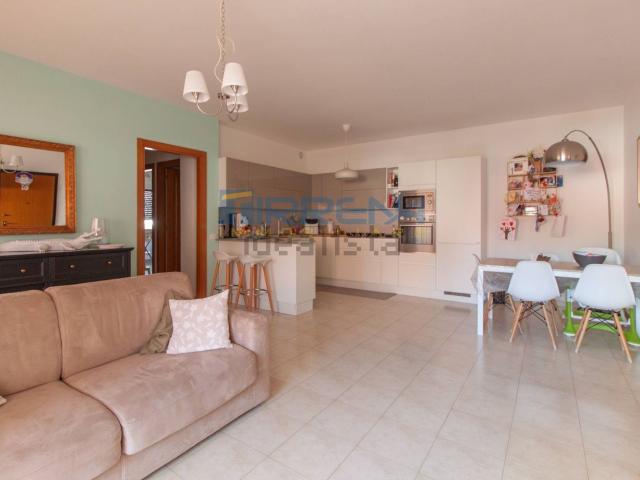 Appartamento in vendita di 86 m² in Via Renello Gemignani, 57