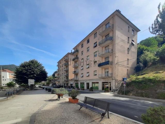 Appartamento in vendita di 86 m² in Via Roma