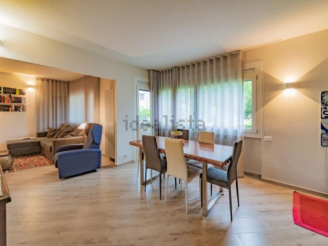 Appartamento in vendita di 86 m² in Via Roncaia, 59