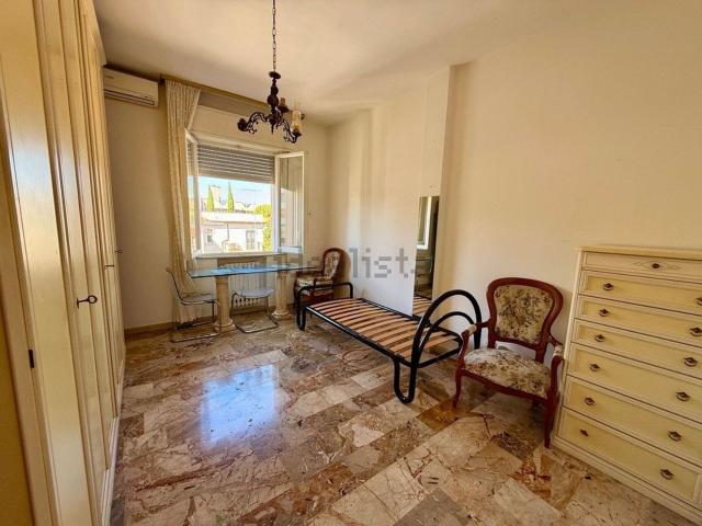 Appartamento in vendita di 86 m² in Viale Montebelluna, 5