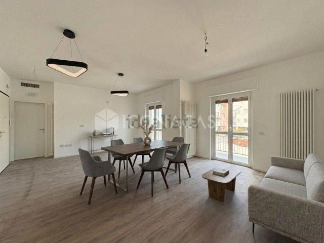 Appartamento in vendita di 86 m² in Viale dei Peucezi