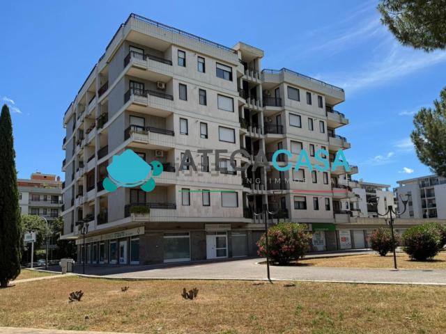 Appartamento in vendita di 86 m² in Viale Francia, 25