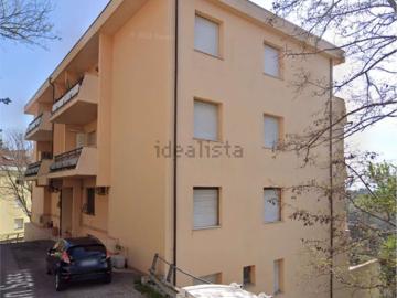 Appartamento in vendita di 86 m² in Viale Gran Sasso, 103