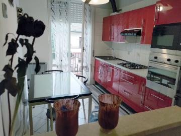 Appartamento in vendita di 86 m² in Viale Italia, 36