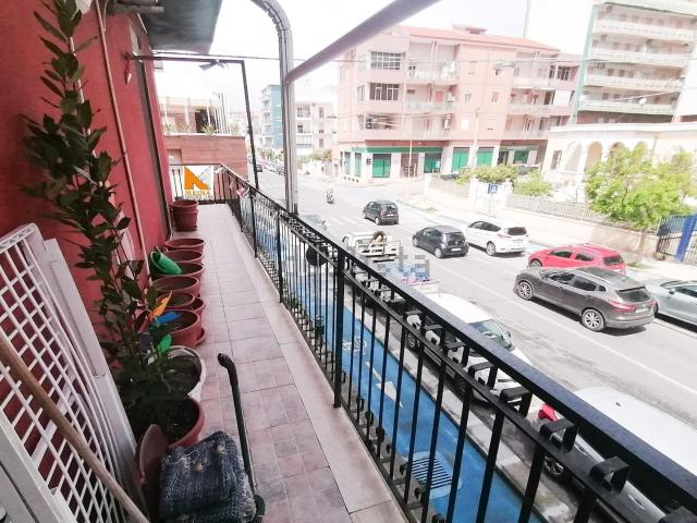Appartamento in vendita di 86 m² in Viale Tica