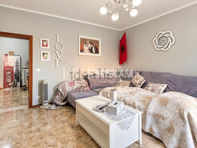 Appartamento in vendita di 86 m² in Via Fosse Ardeatine