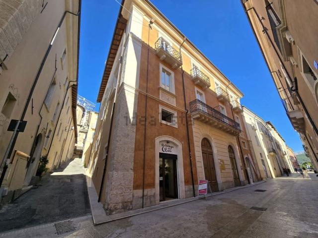 Appartamento in vendita di 88 m² in Corso Vittorio Emanuele, 158