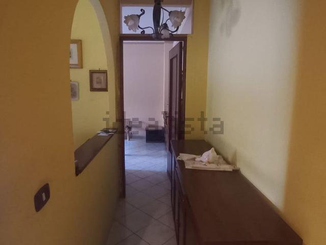 Appartamento in vendita di 88 m² in Piazza Eroi D&apos Ungheria