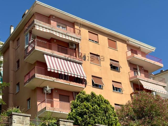 Appartamento in vendita di 88 m² in Strada del Friuli, 107