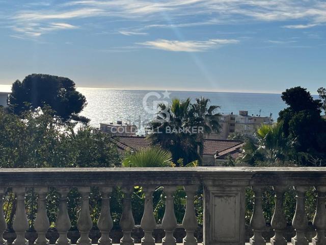 Appartamento in vendita di 88 m² in Strada Solaro, 189