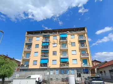 Appartamento in vendita di 88 m² in Via Torino, 24