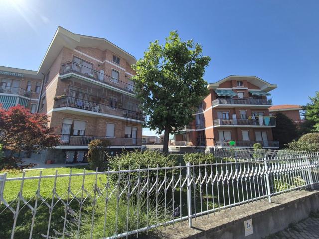 Appartamento in vendita di 88 m² in Via Ugo Foscolo, 3