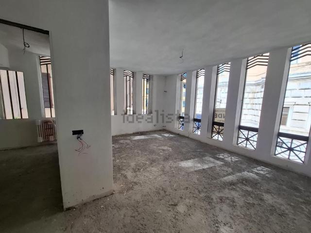 Appartamento in vendita di 88 m² in Via Angelo Pelliccia, 1