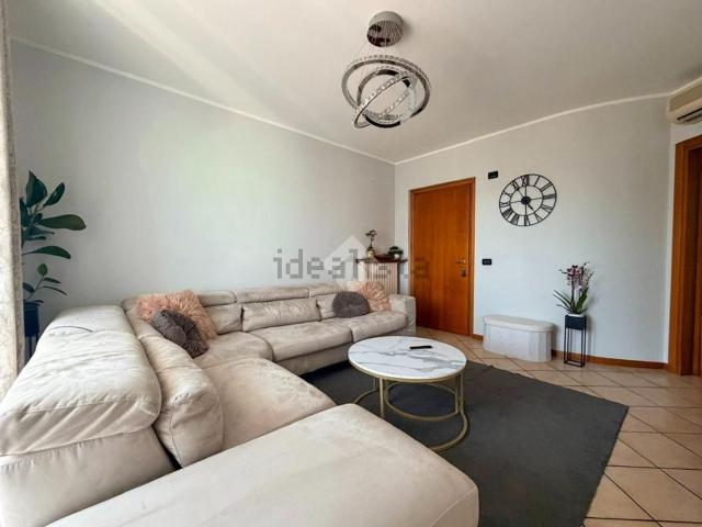 Appartamento in vendita di 88 m² in Via Antica Fonte