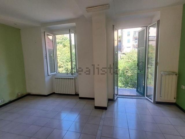 Appartamento in vendita di 88 m² in Via Bartolomeo Parodi, 40