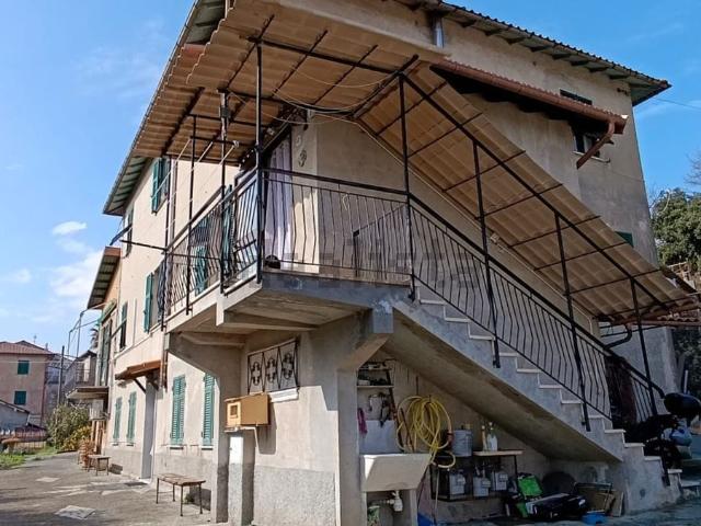 Appartamento in vendita di 88 m² in Via Bricco Falò