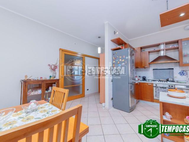 Appartamento in vendita di 88 m² in Via Caorsana, 1