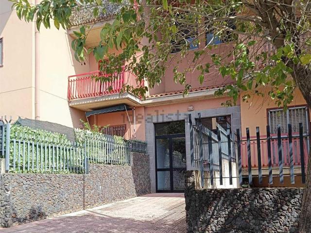 Appartamento in vendita di 88 m² in Via Degli Alpini, 2
