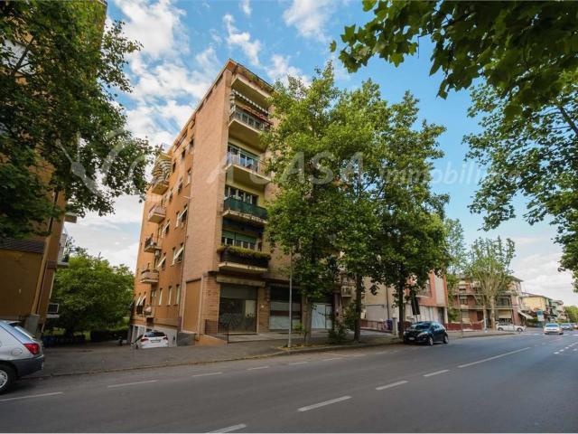 Appartamento in vendita di 88 m² in Via del Lavoro, 9