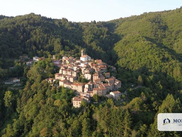 Appartamento in vendita di 88 m² in Via del Pero, 20