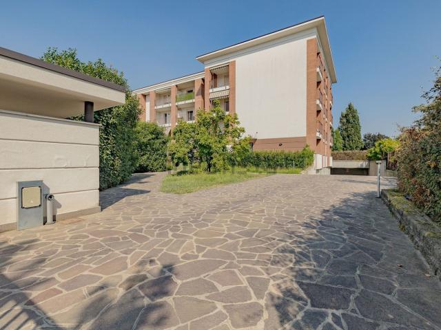 Appartamento in vendita di 88 m² in Via della Cascinetta, 6