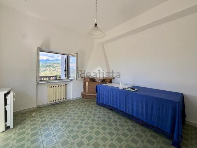 Appartamento in vendita di 88 m² in Via Duomo, 25