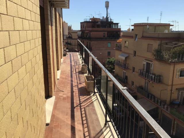 Appartamento in vendita di 88 m² in Via Enrico Bondi, 241