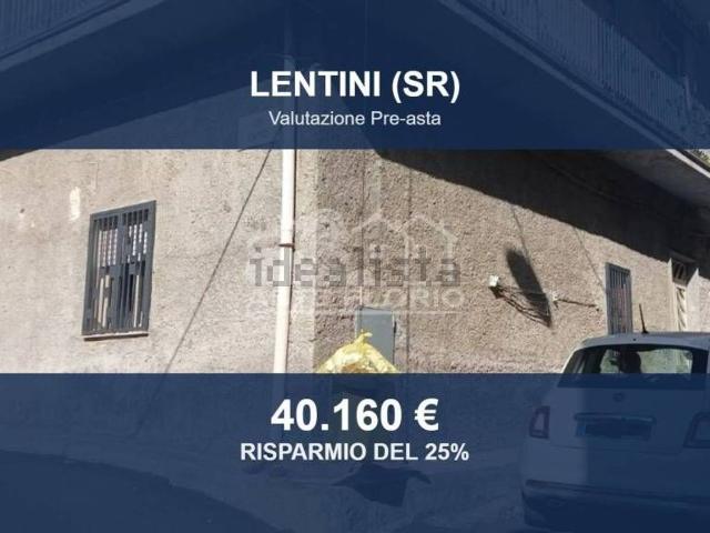 Appartamento in vendita di 88 m² in Via Fano, 11