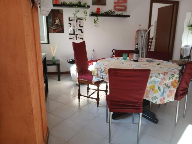Appartamento in vendita di 88 m² in Via Francesco Ghittoni, 4
