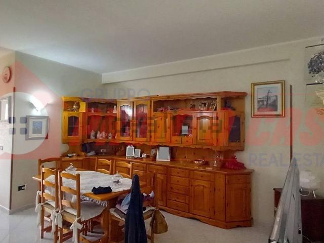 Appartamento in vendita di 88 m² in Via G. Donizetti, 6