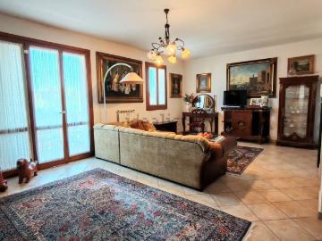 Appartamento in vendita di 88 m² in Via Giovanni Cimabue