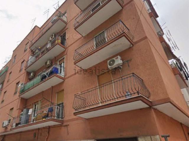 Appartamento in vendita di 88 m² in Via Giacomo Leopardi, 49