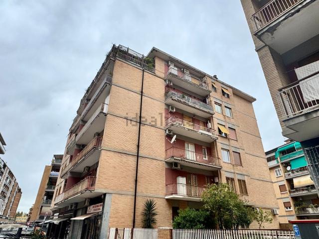 Appartamento in vendita di 88 m² in Via Giuseppe Donati