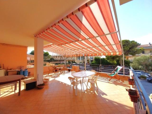 Appartamento in vendita di 88 m² in Via Giuseppe Petrellis, 9