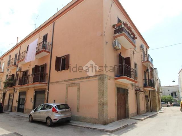 Appartamento in vendita di 88 m² in Via Luigi Settembrini, 11