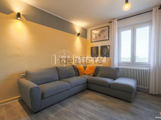 Appartamento in vendita di 88 m² in Via Maceri