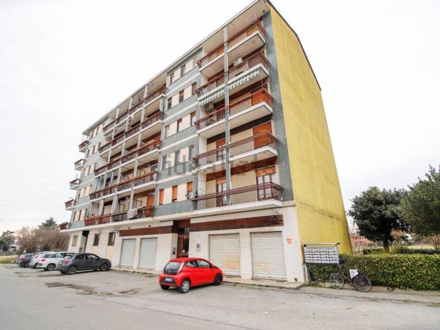 Appartamento in vendita di 88 m² in Via Martiri d&apos Italia, 87