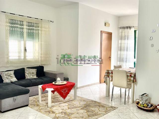 Appartamento in vendita di 88 m² in Via Montanara