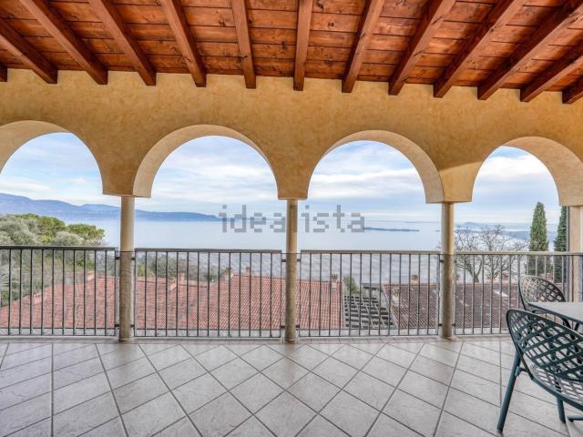 Appartamento in vendita di 88 m² in Via Panoramica