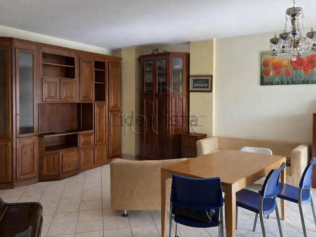 Appartamento in vendita di 88 m² in Via Roberto Arcaleni, 18