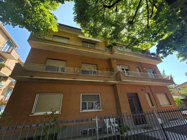Appartamento in vendita di 88 m² in Via Ruggero da Parma, 28