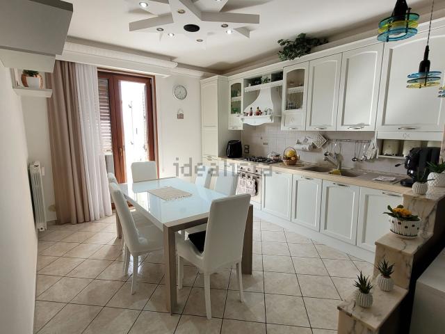 Appartamento in vendita di 88 m² in Via San Donato